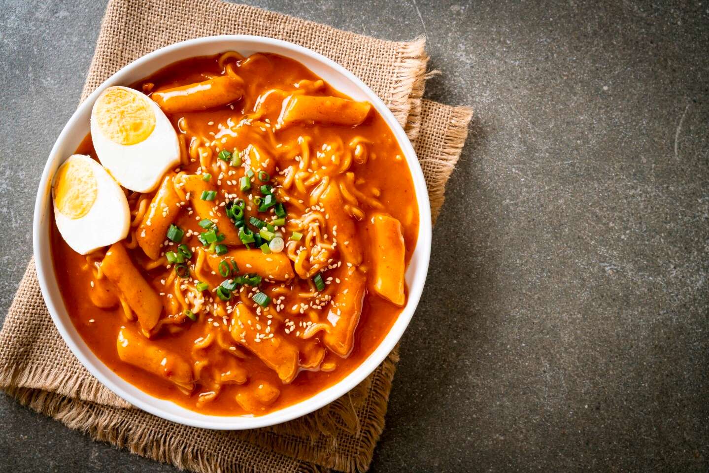 5 Ide Kreasi Seru Masakan Ramyeon Korea Selatan | Jawara